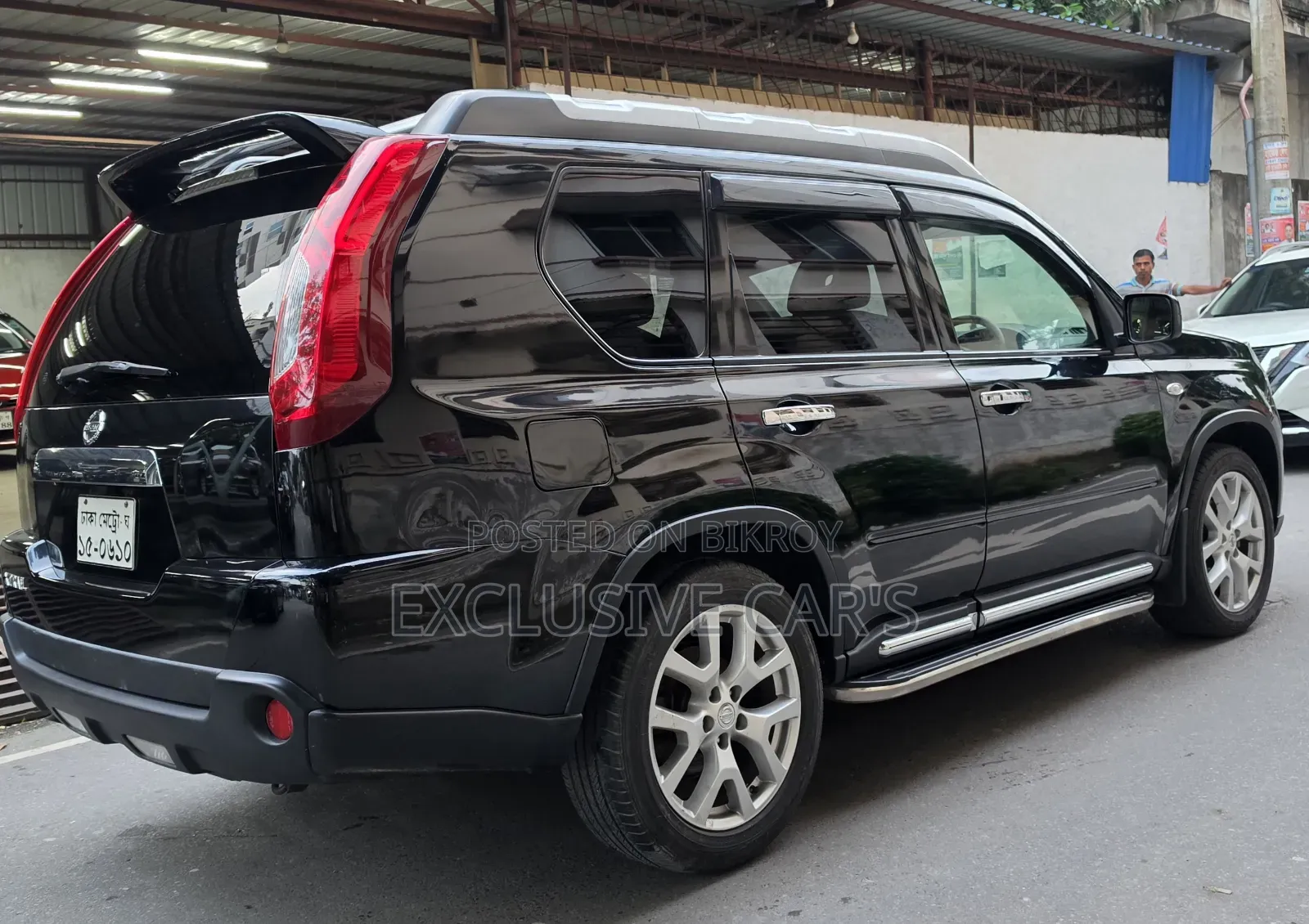 Nissan X-Trail 2012 Black
