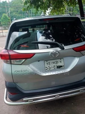 Toyota Noah 2019 Silver
