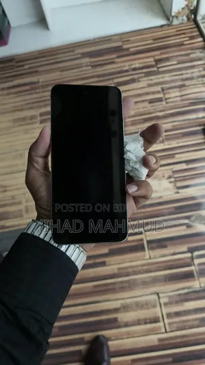 Infinix Hot 60i 128 GB White