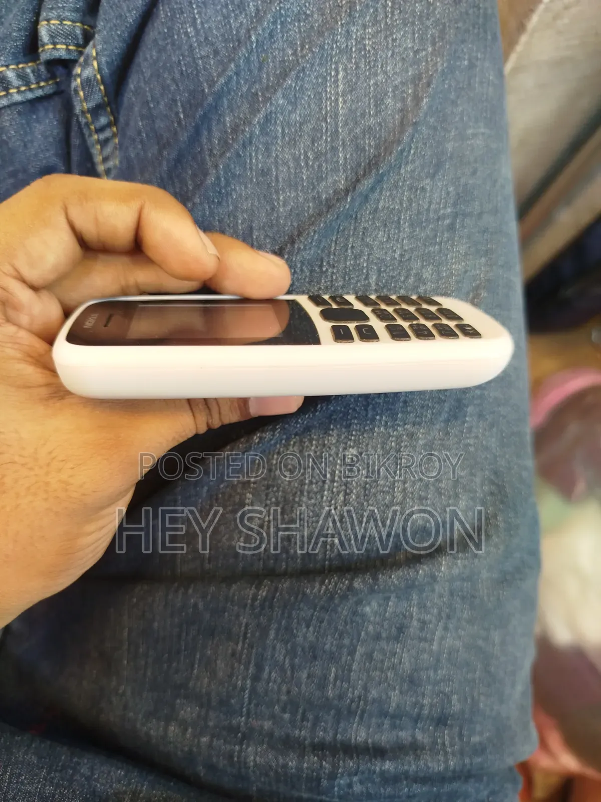 নোকিয়া ১০৫ সাদা