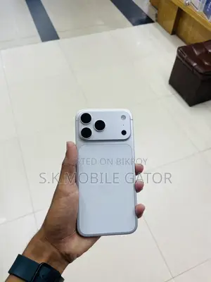 Apple iPhone 17 Pro Max 256 GB Silver