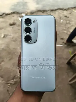 টেকনো স্পার্ক ৪০ প্রো ২৫৬ জিবি সিলভার