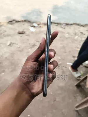 টেকনো স্পার্ক ৪০ প্রো ২৫৬ জিবি সিলভার
