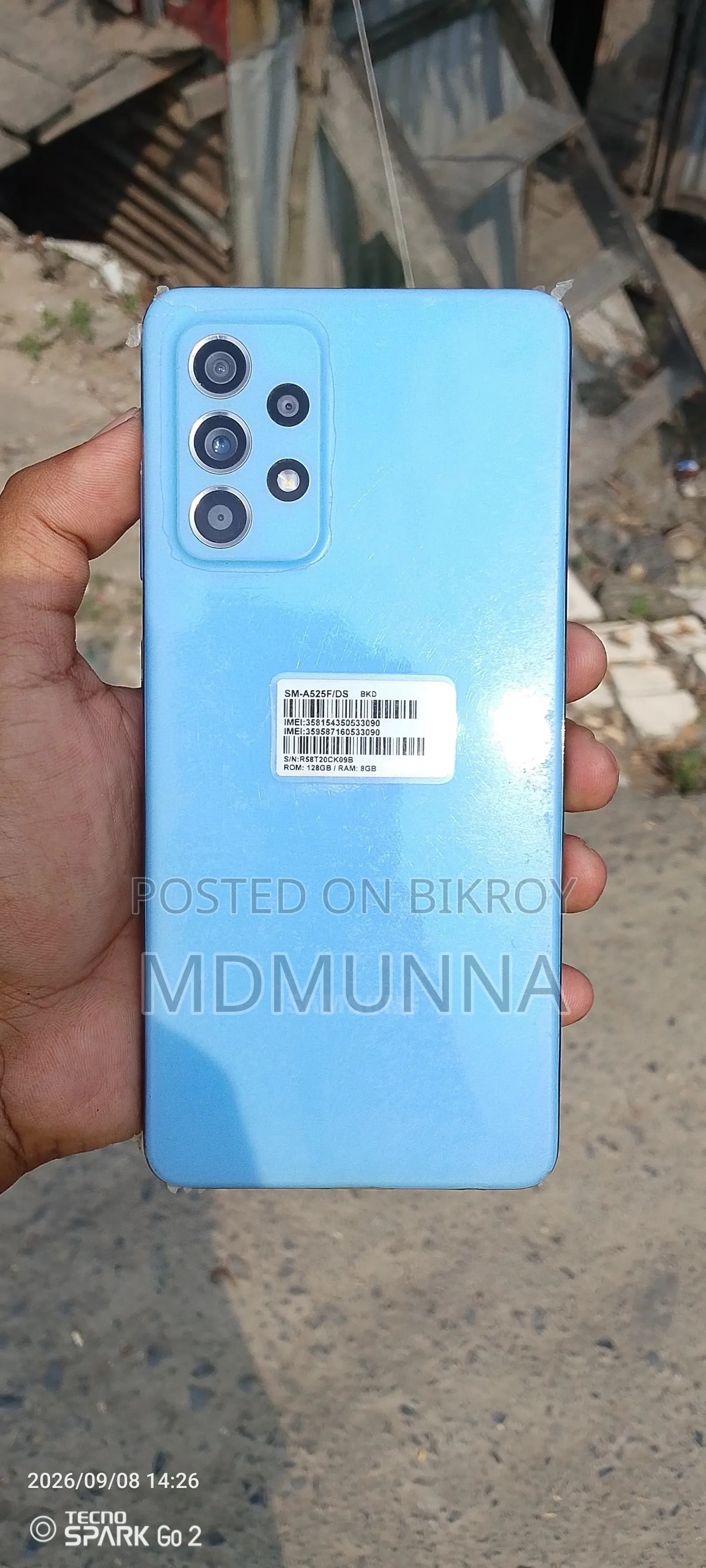 স্যামসাং গ্যালাক্সি এ৫২ ১২৮ জিবি