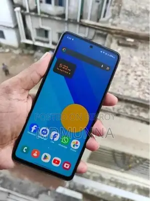 স্যামসাং গ্যালাক্সি এ৫২ ১২৮ জিবি