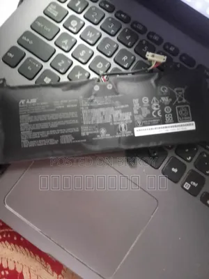 ল্যাপটপ ASUS Vivobook 15 ৪জিবি ইন্টেল কোর আই৩ এসএসডি ১২৮জিবি