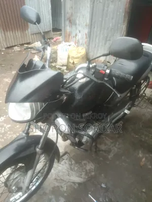 Yamaha 2006 Black