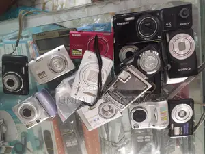 Canon PowerShot SX600 HS Digital Camera | 16MP | 18X Optical Zoom