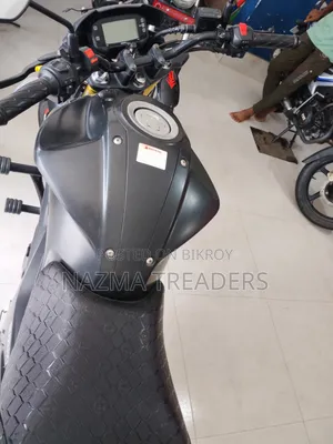 Suzuki 2025 Gray