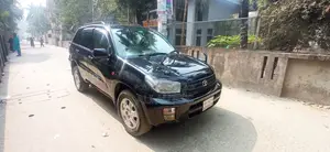 টয়োটা আরএভি৪ অটোমেটিক ২০০৩ কালো