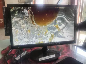 ১৯ ইঞ্চি স্যামসাং ফ্রেশ এস১৯বি৩০০ মনিটর