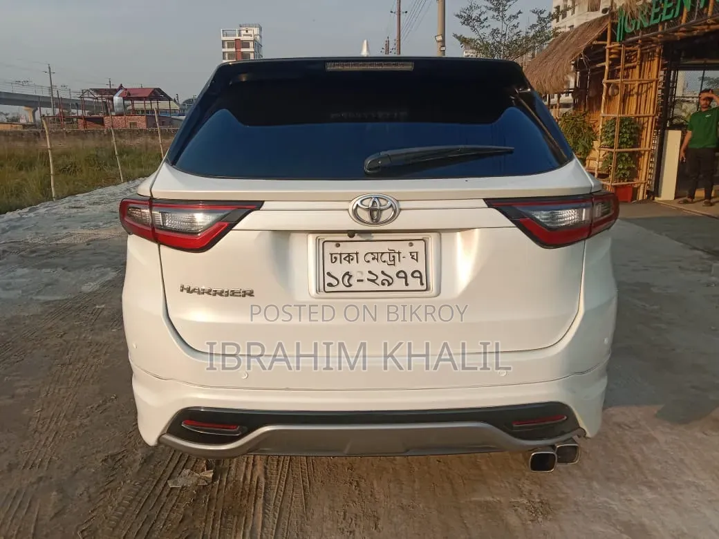 টয়োটা হ্যারিয়ার প্রিমিয়াম অ্যাডভান্সড প্যাকেজ ২০১৫ পার্ল
