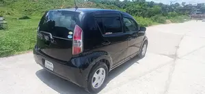 টয়োটা পাসো ২০০৫ কালো