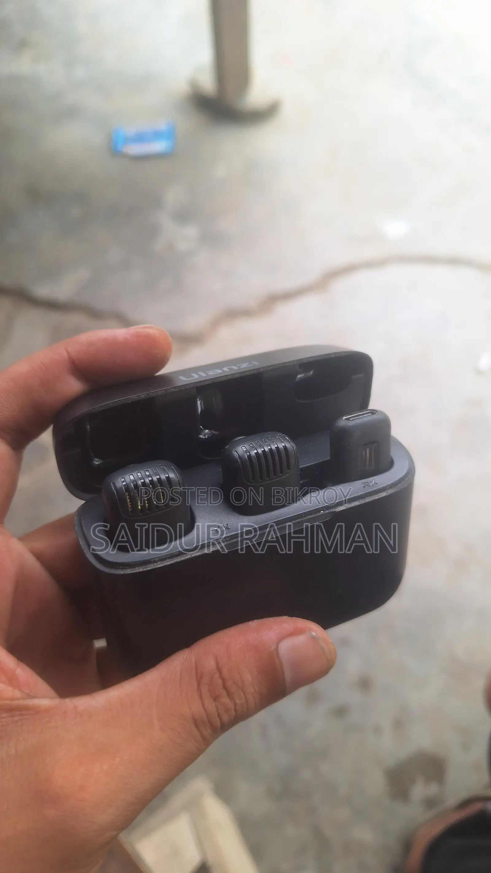 উলানজি মাইক্রোফোন