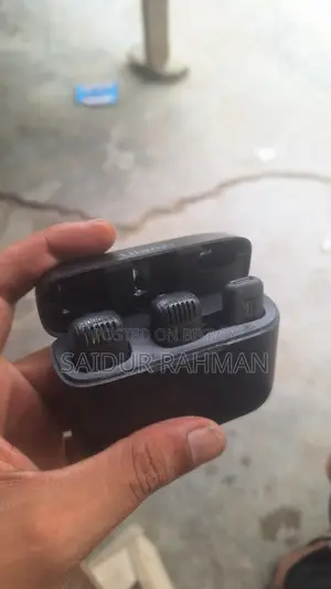 উলানজি মাইক্রোফোন