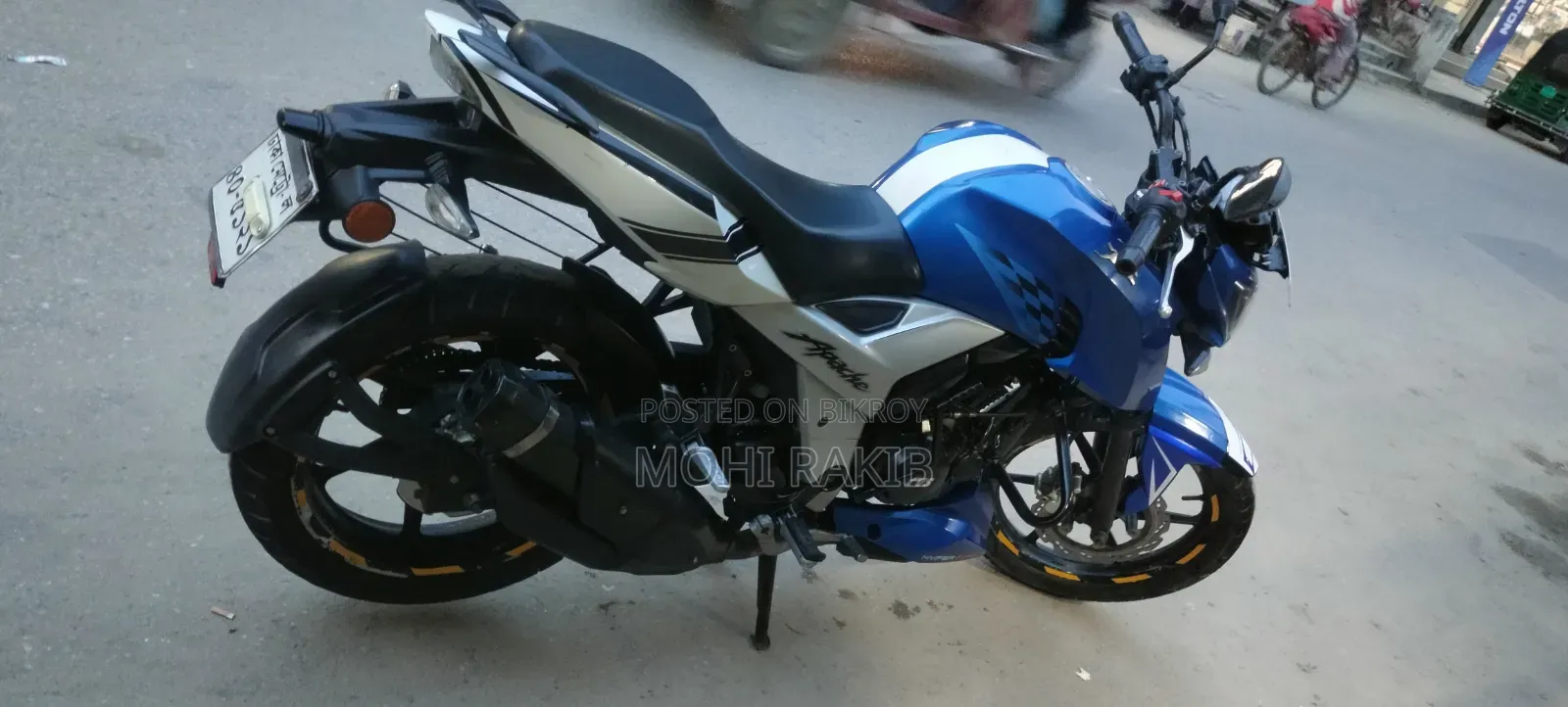 TVS Apache 160 4V 2020 Blue