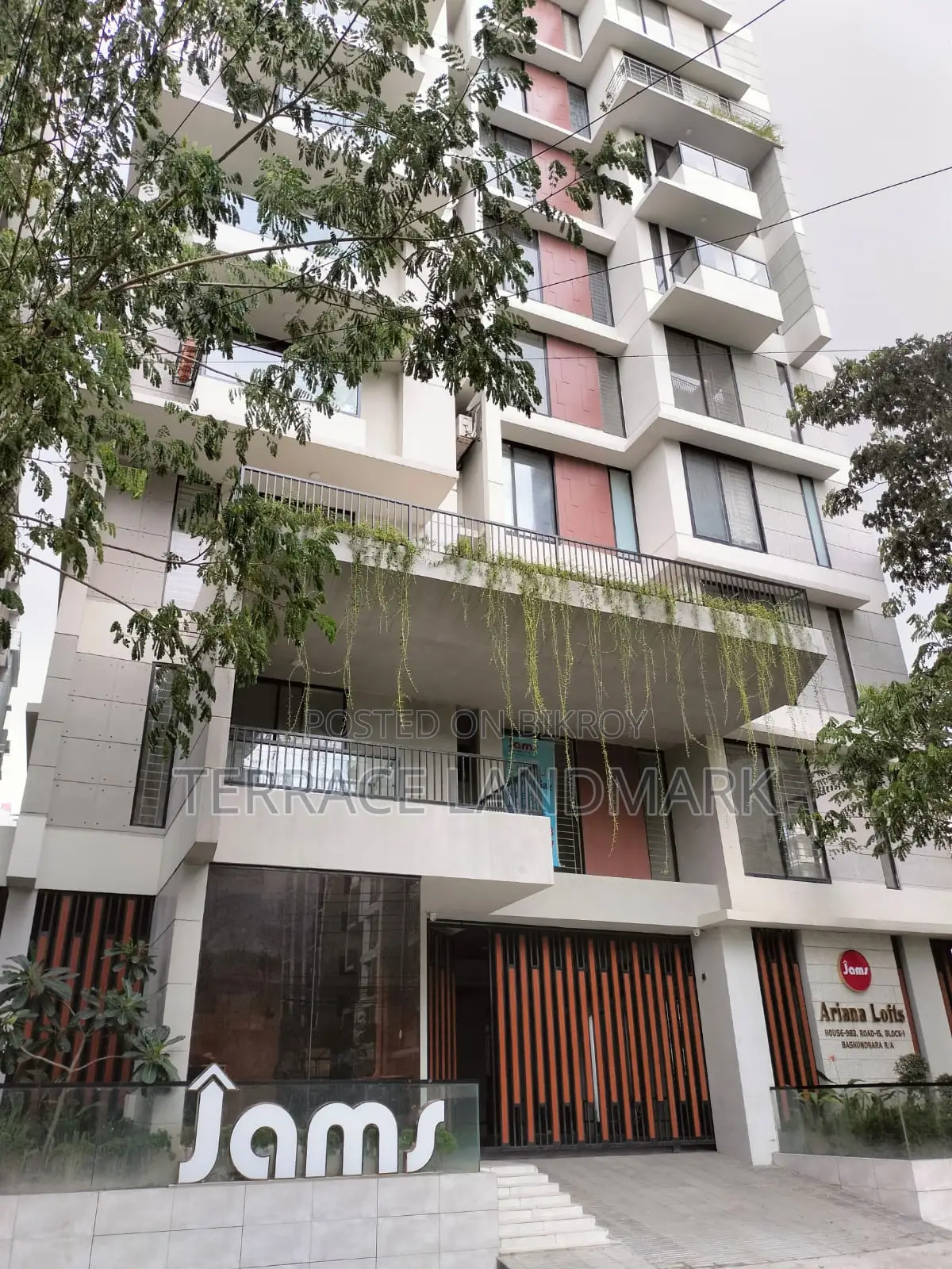 4 Bedroom Apartment in Bashundhara for Sale