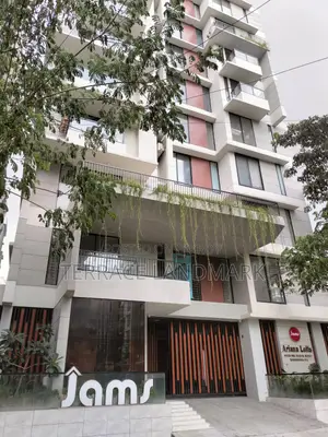 4 Bedroom Apartment in Bashundhara for Sale