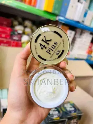 প্লাস হোয়াইটিং নাইট ক্রিম