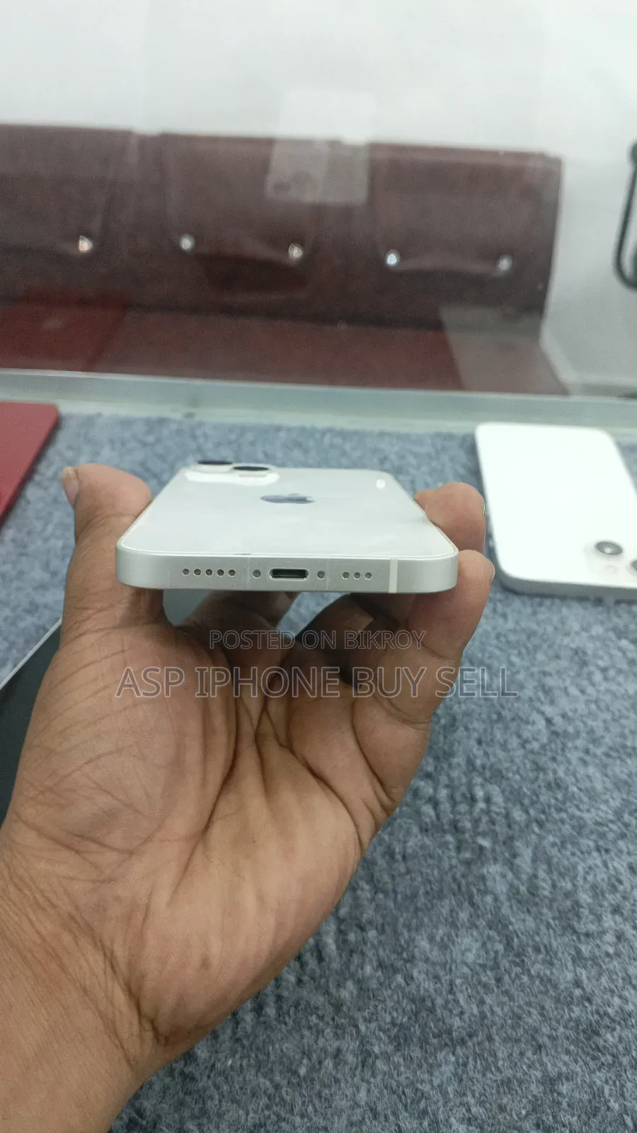 Apple iPhone 13 128 GB White