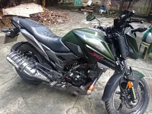 Honda X-Blade 160 2021