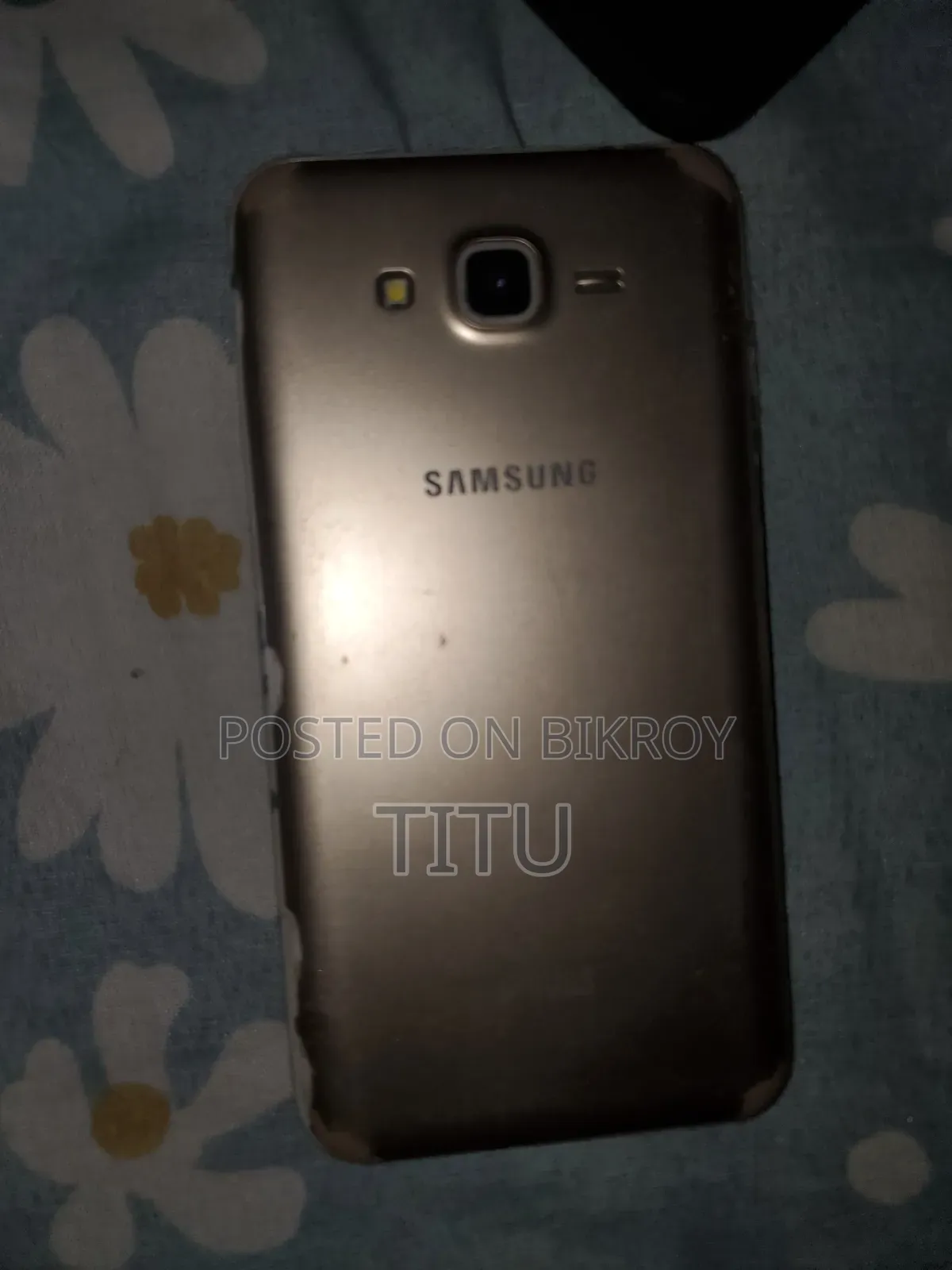 Samsung Galaxy J7 16 GB Silver