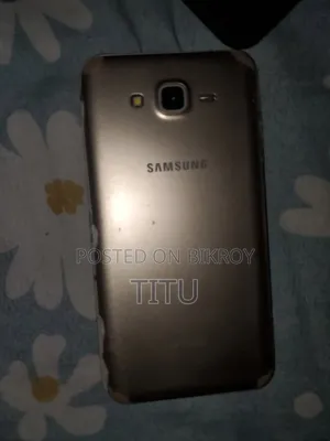 Samsung Galaxy J7 16 GB Silver