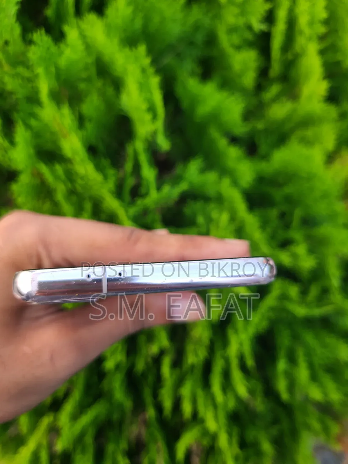 স্যামসাং গ্যালাক্সি এস২১+ ৫জি ২৫৬ জিবি সিলভার