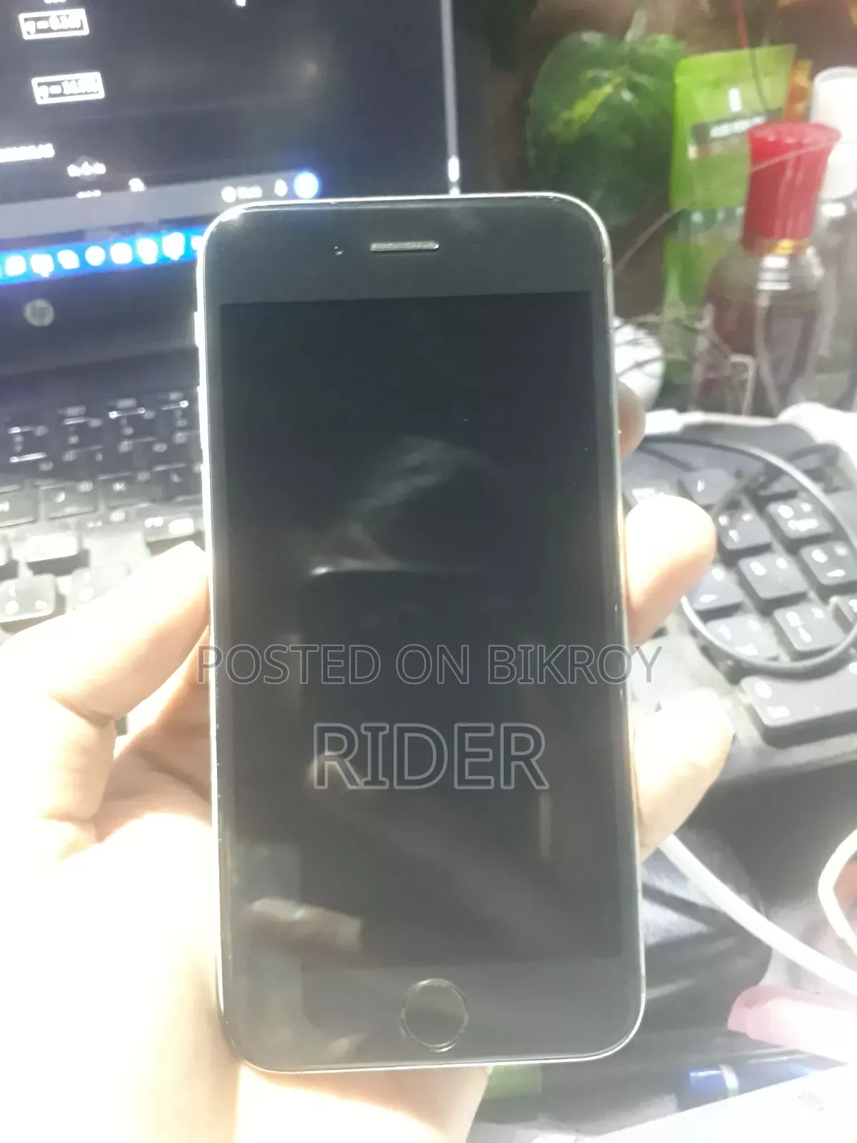 Apple iPhone 6s 64 GB Graphite