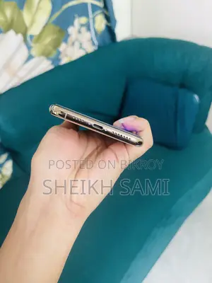 অ্যাপল আইফোন ১১ প্রো ম্যাক্স ৬৪ জিবি গোল্ড