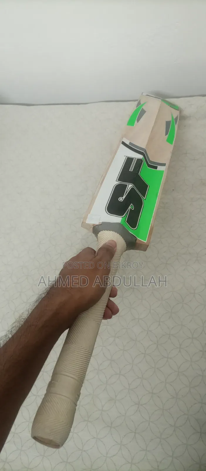 Kashmir Willow Cricket Bat