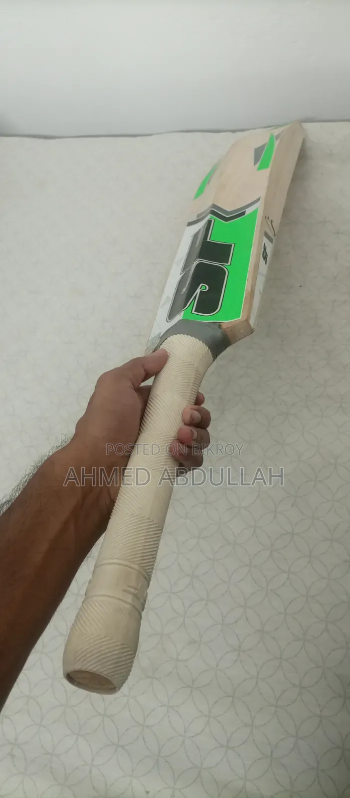 Kashmir Willow Cricket Bat