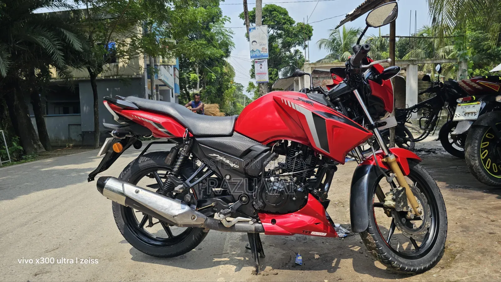 TVS Apache RTR 160 2V 2022 Red