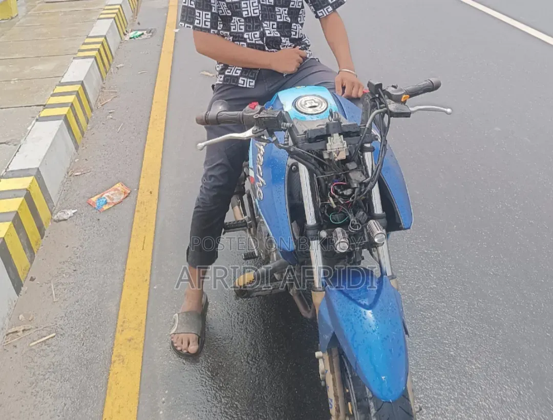 TVS Apache RTR 160 2V 2019 Blue