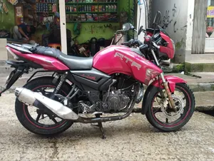 TVS Apache RTR 160 2V 2018 Red