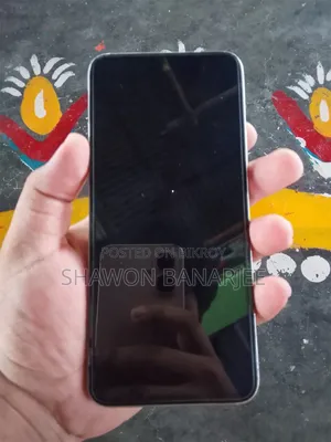 Infinix Hot 60i 128 GB Silver
