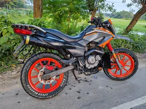 কিওয়ে আরকেএস ১৫০ ২০১৮ অরেঞ্জ