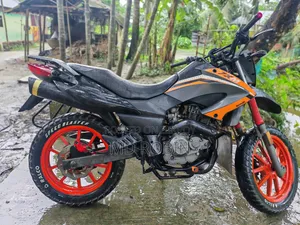 কিওয়ে আরকেএস ১৫০ ২০১৮ অরেঞ্জ