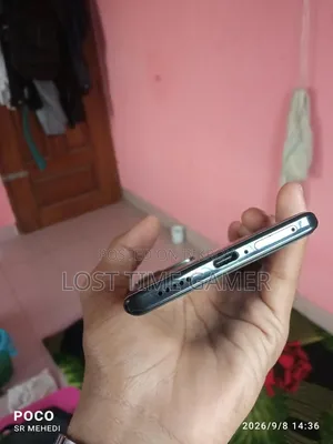 ভিভো ভি২৯ ৫জি ২৫৬ জিবি ব্ল্যাক