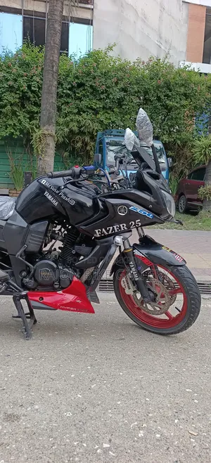 Yamaha Fazer V1 2014 Black