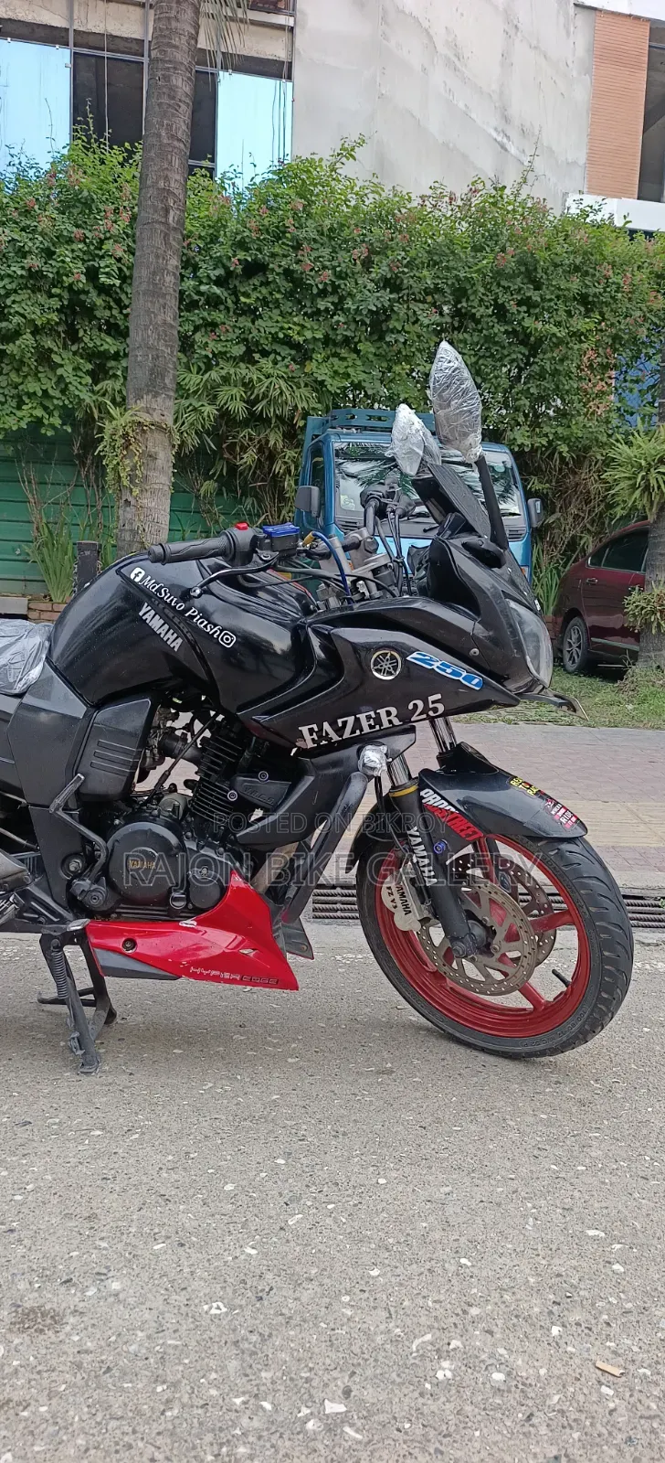 Yamaha Fazer V1 2014 Black