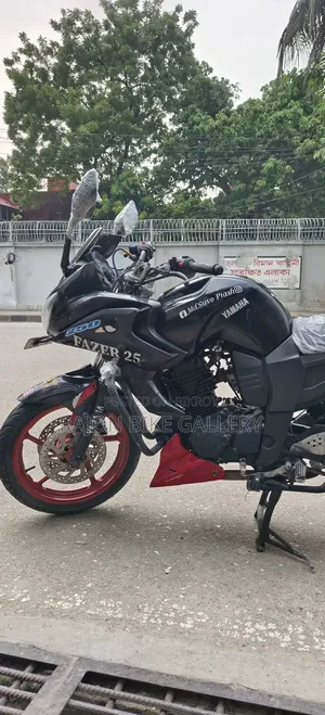 Yamaha Fazer V1 2014 Black
