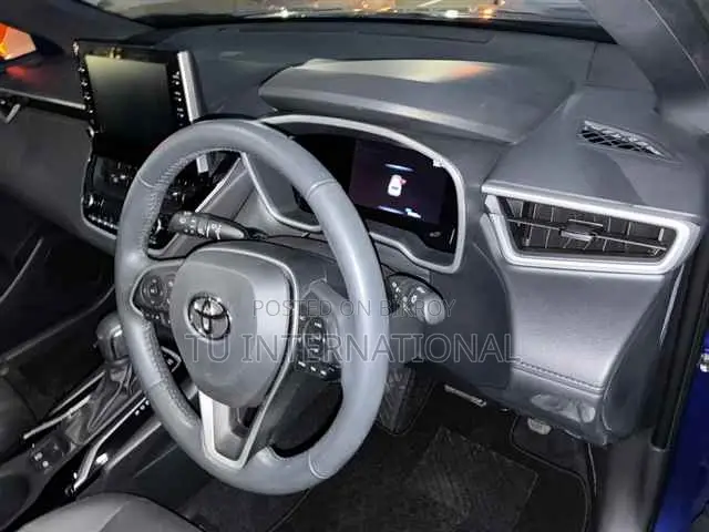 Toyota Corolla Cross 2022 Blue