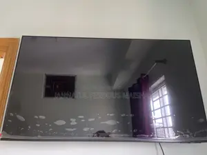 স্যামসাং ৪৩ ইঞ্চি ইউএইচডি ৪৩ডিইউ৭৫০০