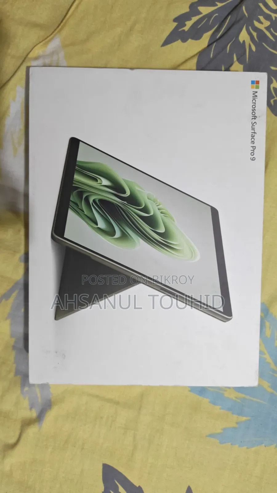 Microsoft Surface Pro 9 Laptop 16GB RAM Intel Core i7 512GB SSD