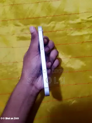 অ্যাপল আইফোন ১২ মিনি ৬৪ জিবি সাদা