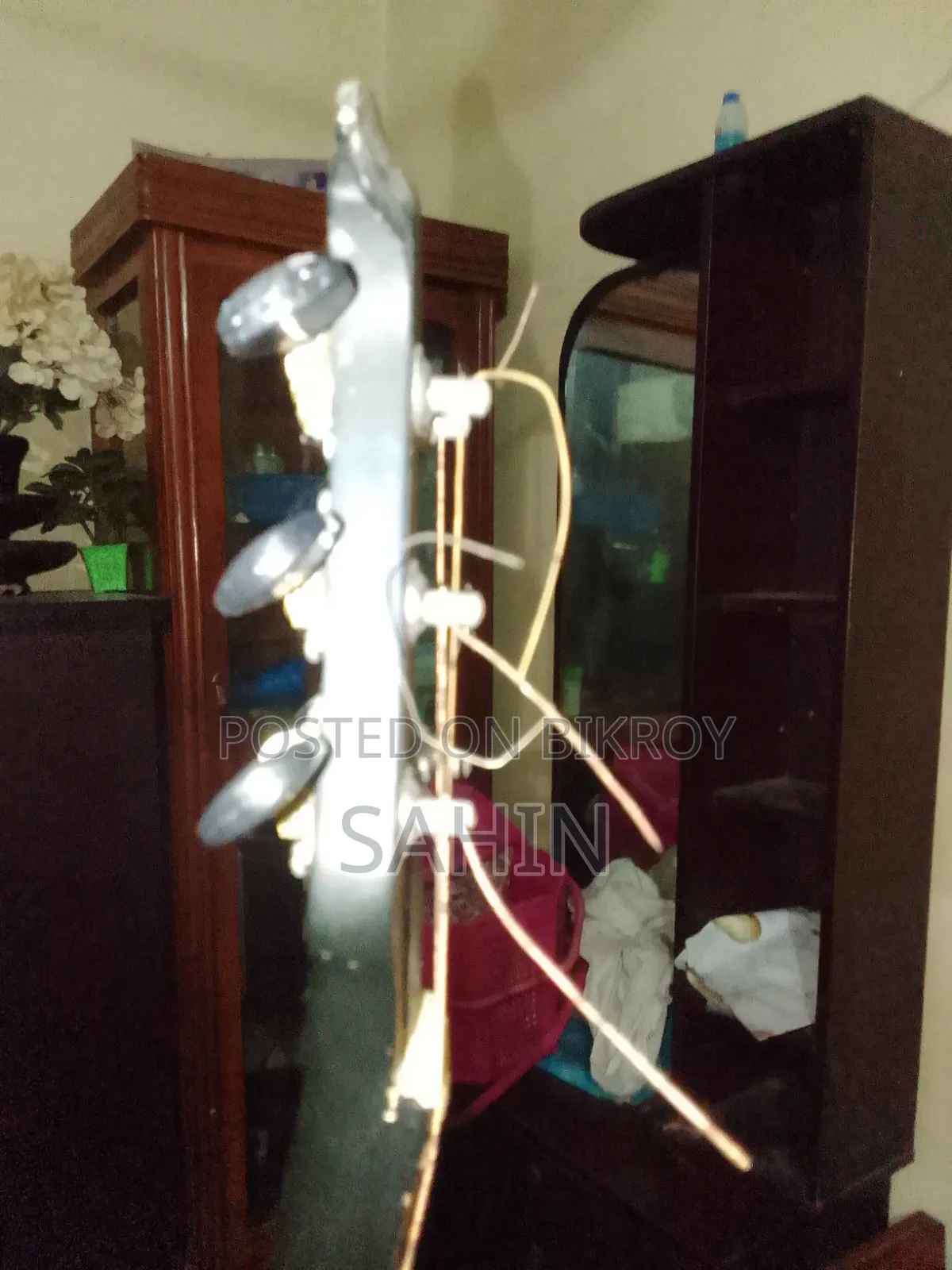 Guitar Model 265