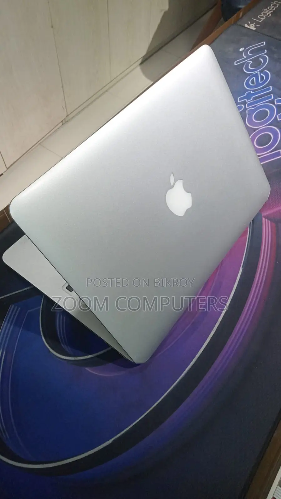 Laptop Apple MacBook Pro 2015 8GB Intel Core i5 SSD 128GB