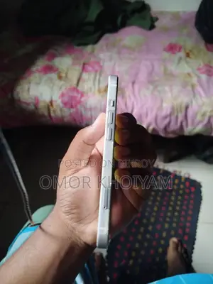Apple iPhone 13 256 GB White