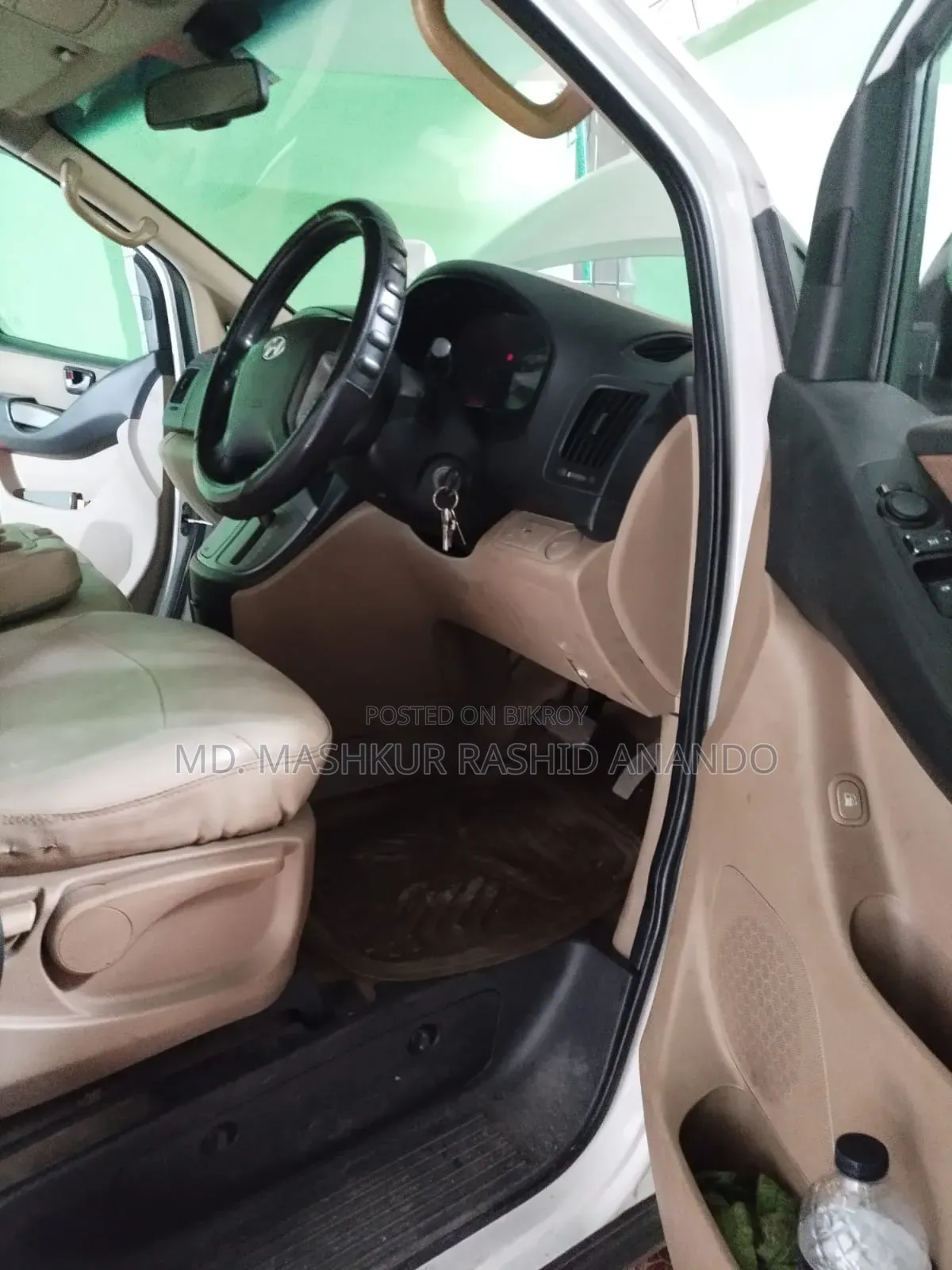 Hyundai H1 2013 White